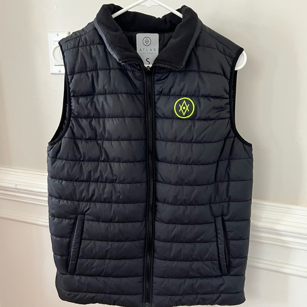 Atlas Women’s Insulated Black Puffer Vest